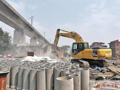 莆田城廂區(qū)依法拆除4宗違章建筑物，強(qiáng)化城市管理與土地秩序